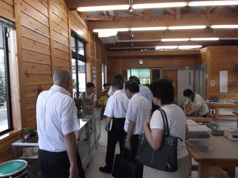 いさなご工房視察の様子の写真