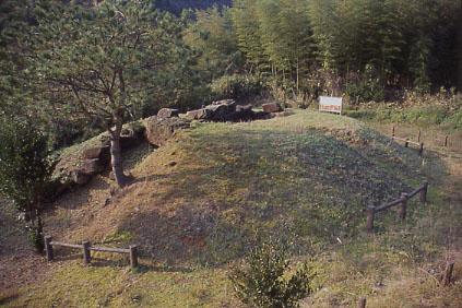 高山12号墳の写真