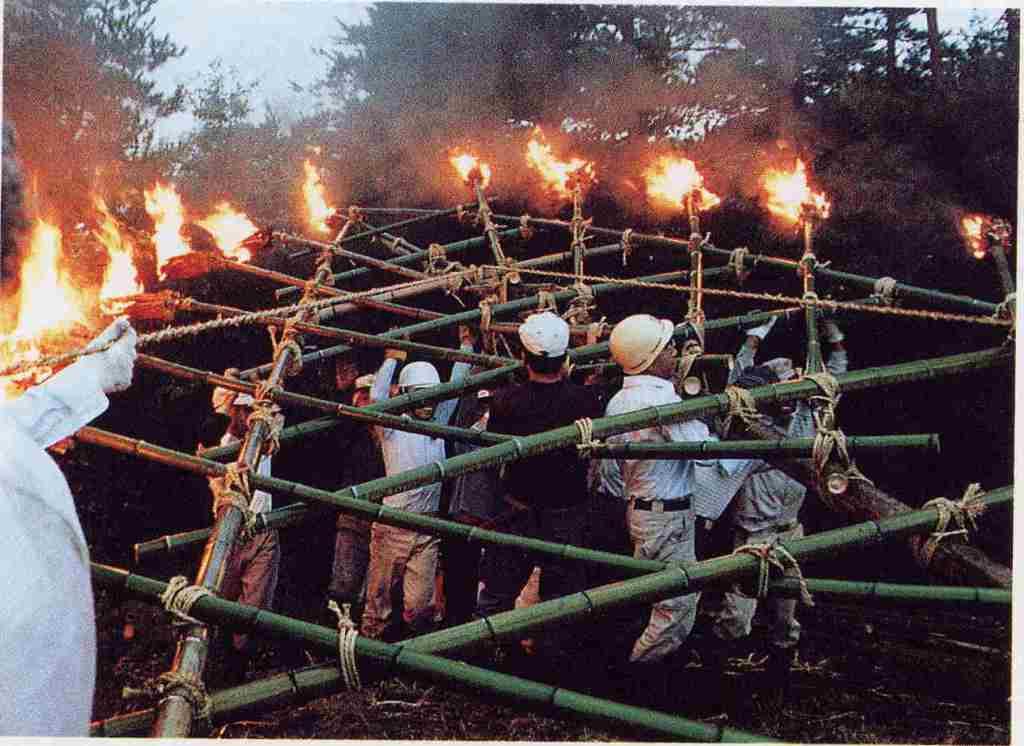 河梨の十二灯の様子の写真