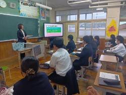 弥栄中学校デートDV防止啓発講座