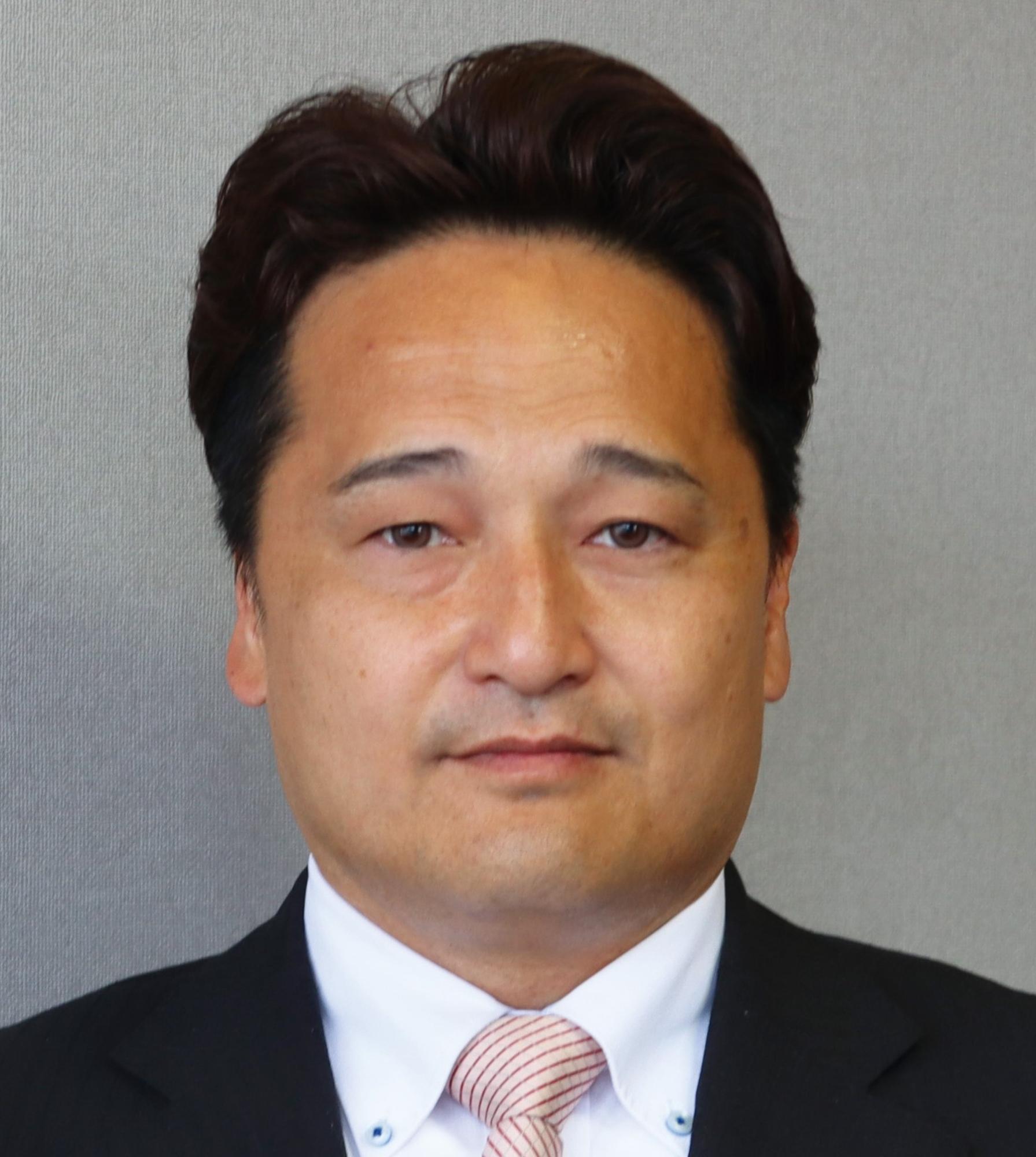 由利議員