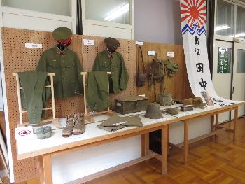 出世旗・軍服