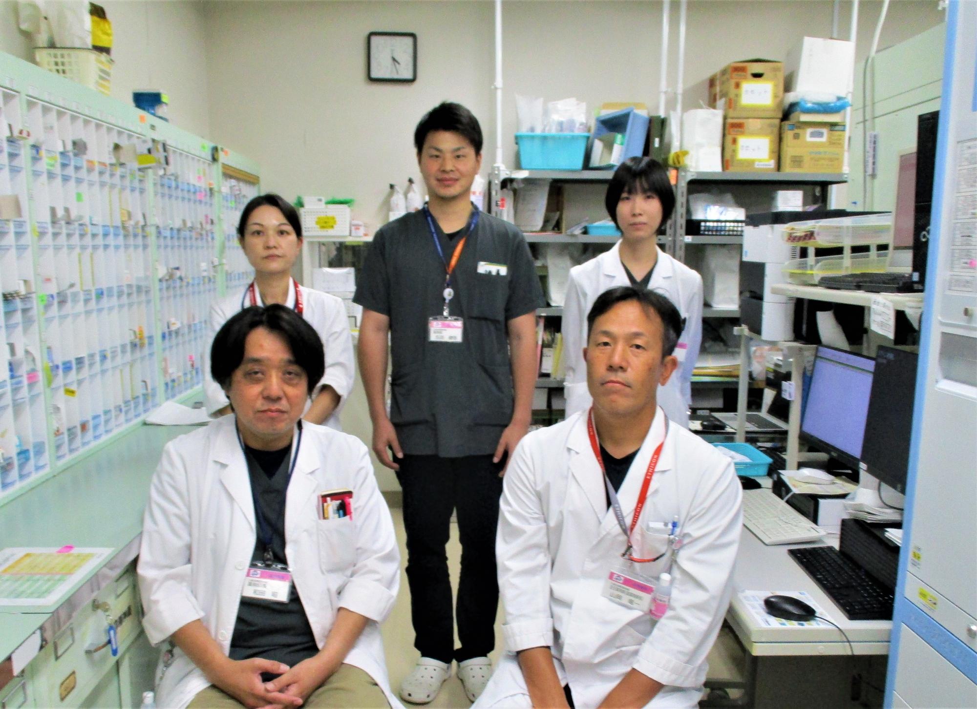 薬剤部スタッフ